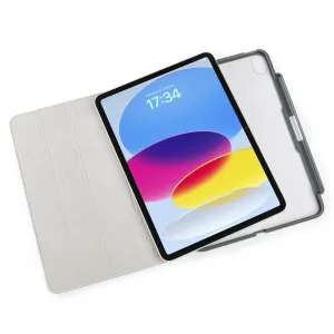 Étui pliable Pipetto Origami No3 pour tablette iPad 10,9 pouces avec support et rangement pour stylet, présenté avec l’iPad à l’intérieur