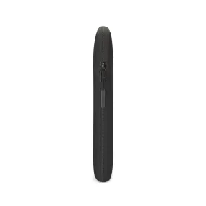 Pipetto Classic Fit svart MacBook-etui med glidelåslukking, strukturert neopren og slank profil