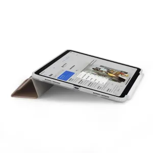 Pipetto Origami No3 iPad Air 13 ümbris alusrežiimis, hoides tahvelarvutit lahtivolditava kaane ja nähtava ekraaniga