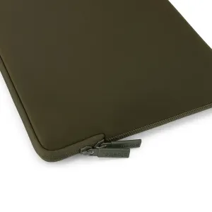 Pipetto dark green MacBook sleeve with dual zip pulls and slim protective neoprene design