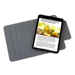 Étui folio rotatif Pipetto pour iPad Air 13 pouces avec iPad en position chevalet sur fond blanc