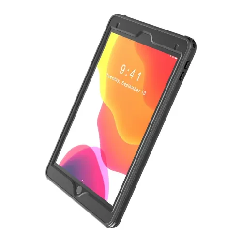 Pipetto iPad 10.2"-Hülle mit erhöhtem Rand, Aussparung für die Frontkamera und die Home-Taste, verstärkten Ecken sowie seitlichen Tasten.