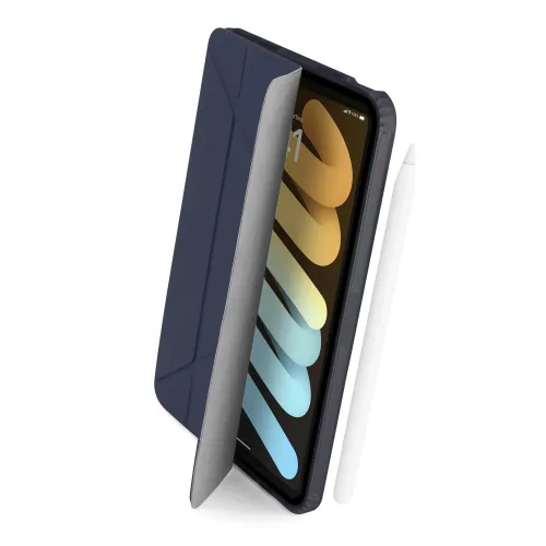 Dunkelblaues Origami-Case für iPad mini, teilweise geöffnet mit grauem Innenfutter; dünne Schutzkanten und Apple Pencil neben dem Display.